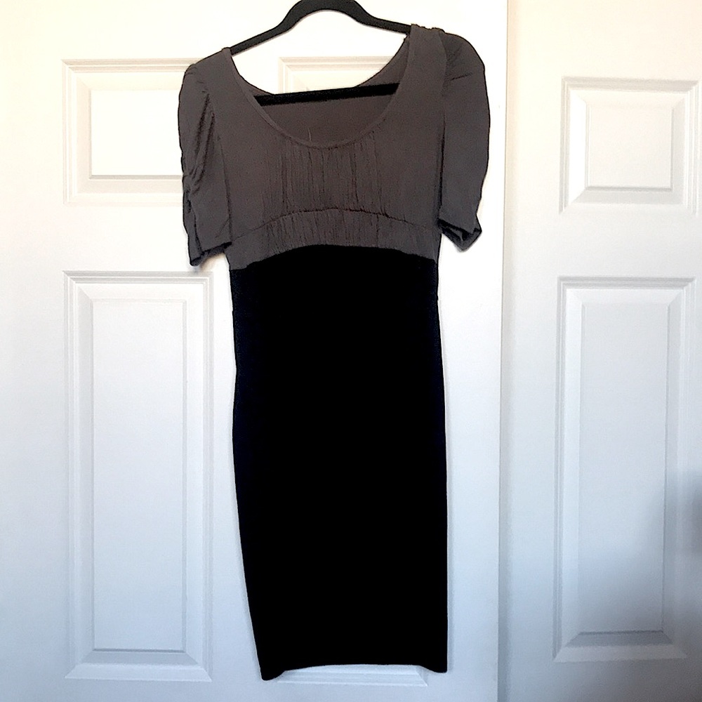 Gray ruffle top black dress very cute for all occasions so comfortable !